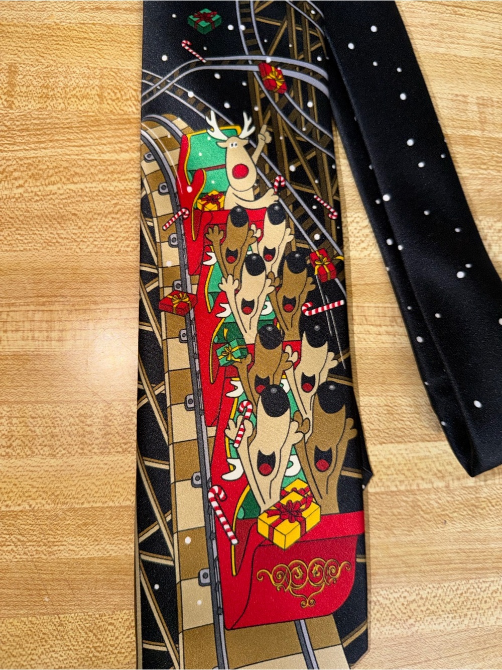 Festive Reindeer Roller Coaster Tie - Black & Red Holiday Print Christmas Noel - Picture 1 of 6